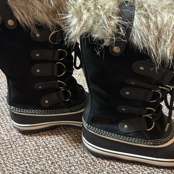 Women's Sorel Boots Excellent Condition - Picture 2 of 5
